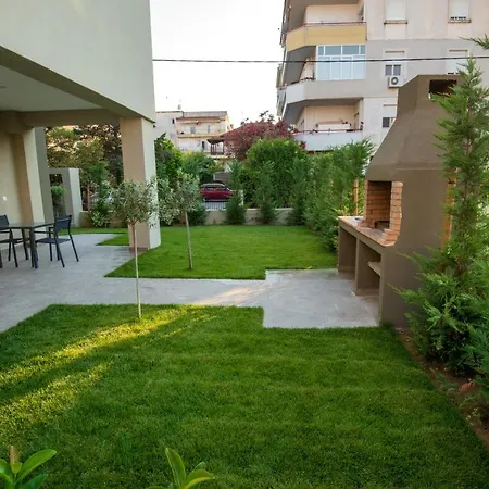 Olive 303 شقة Peraía